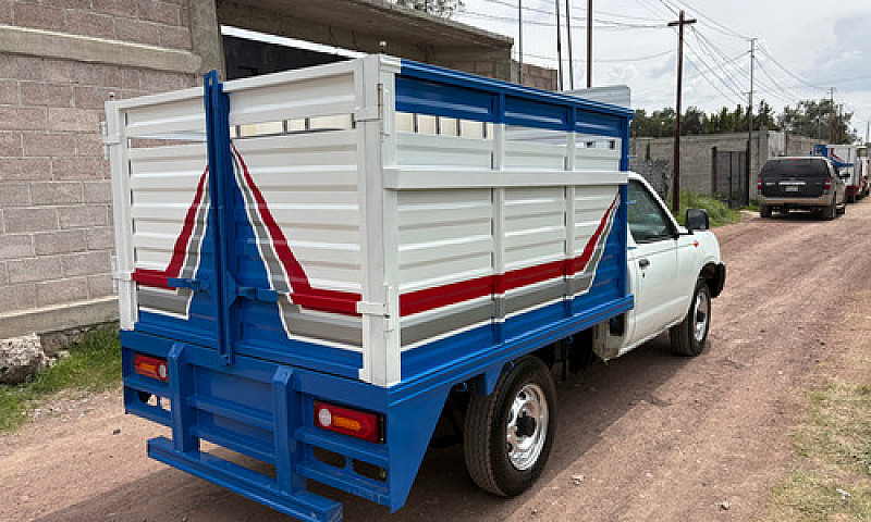 Nissan Np300 2.4 Cha...