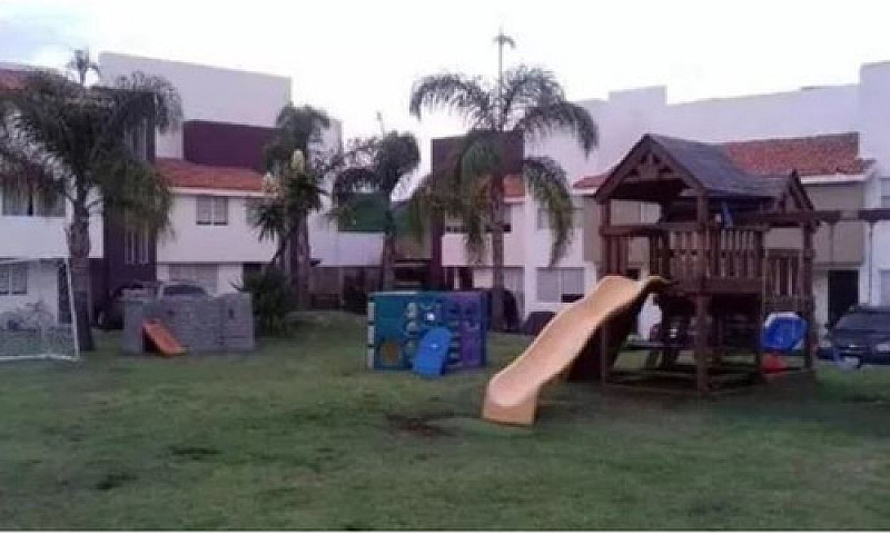 Casa - Remate Bancar...