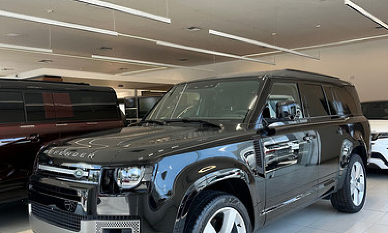 Land Rover Defender ...