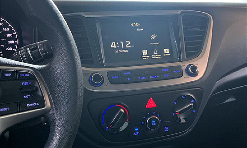 Hyundai Accent 2019...