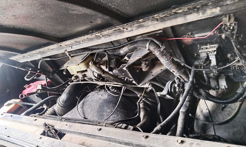 Chevrolet Vanette V6...