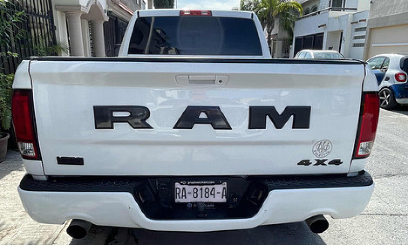 Ram 2012 4X4...