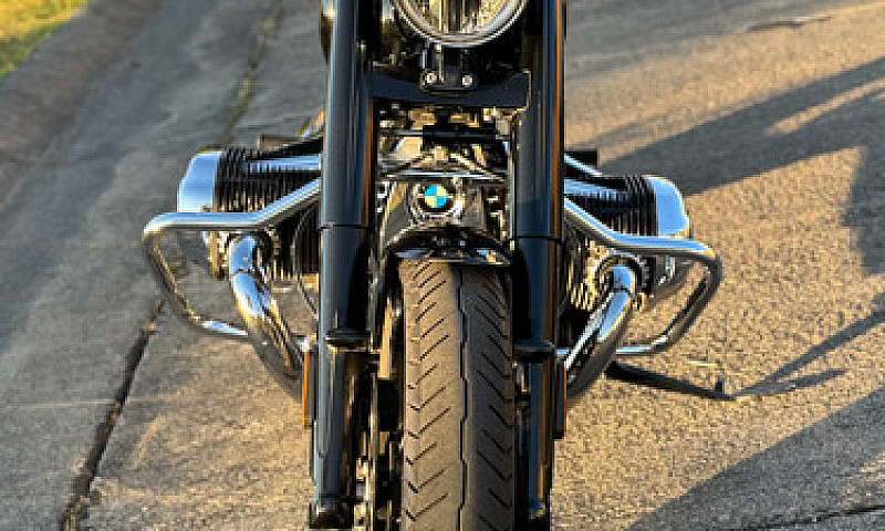 Bmw R18 Pure...