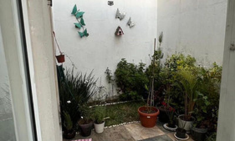 Casa En Venta, Lázar...