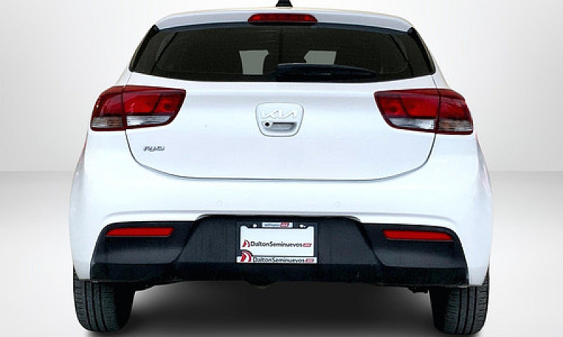 Kia Rio 2022...