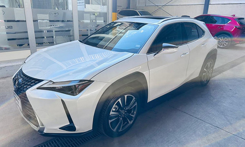 Lexus Ux 2025...