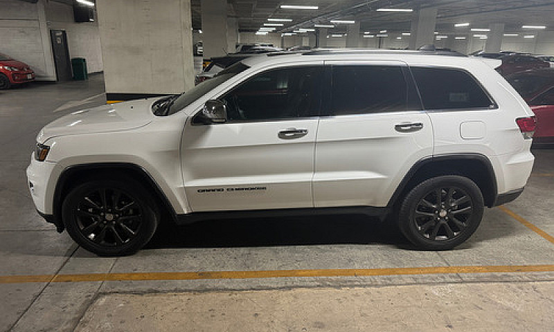 Jeep Grand Cherokee ...