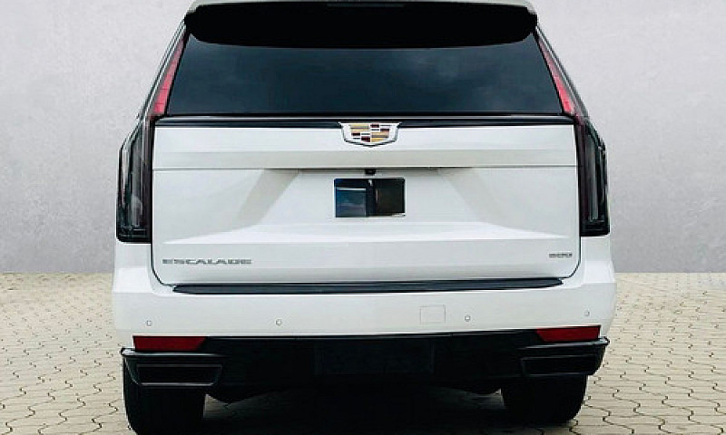 Cadillac Escalade 6....