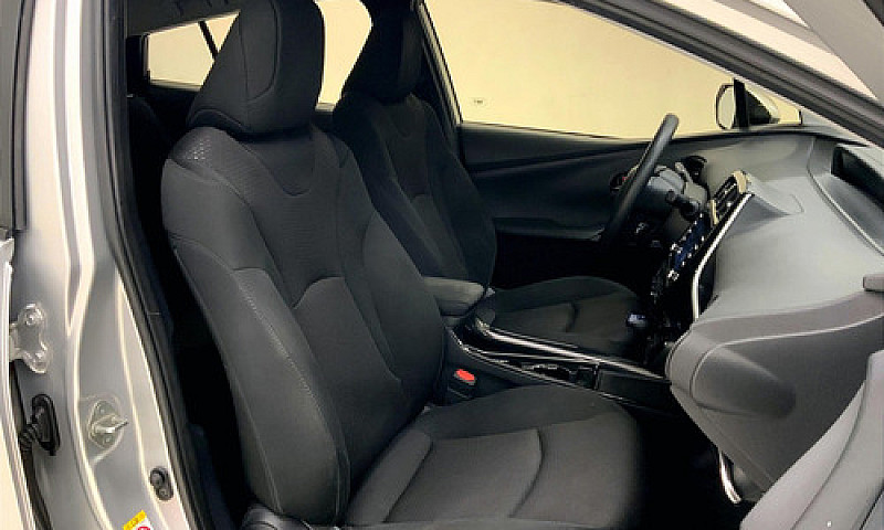 Toyota Prius 2020...