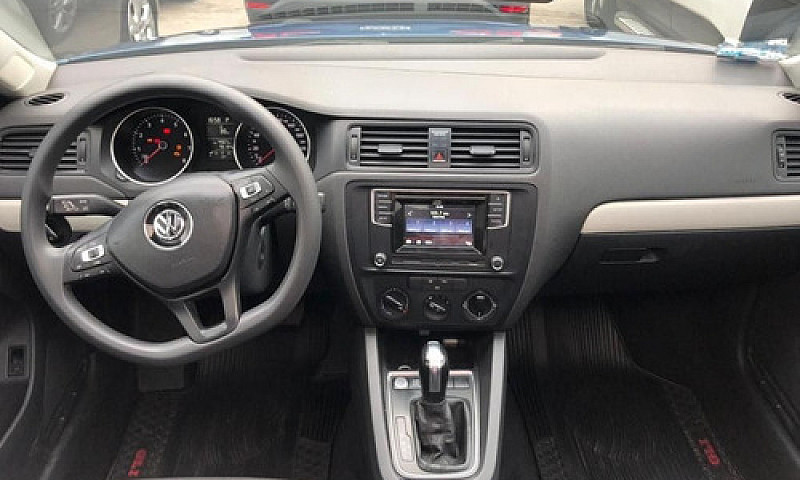 Volkswagen Jetta 201...