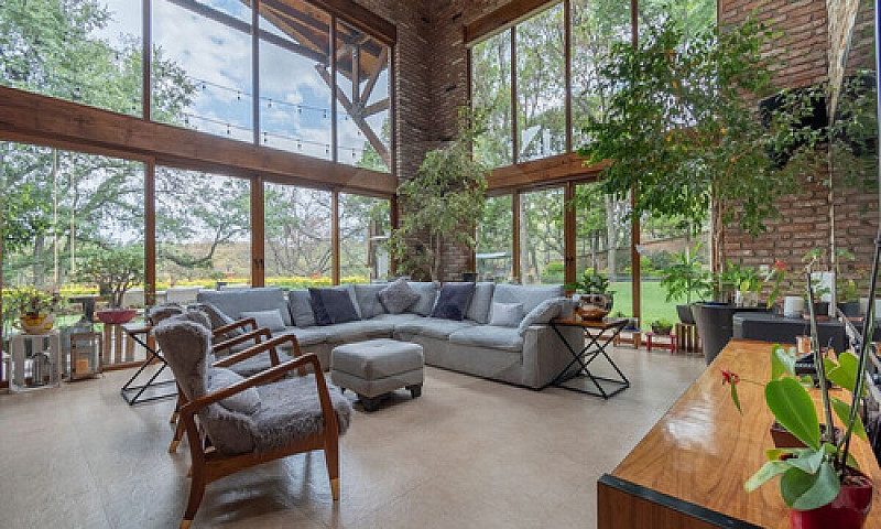 Casa En Venta Con Am...