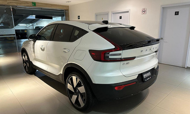 Volvo C40 5P Recharg...
