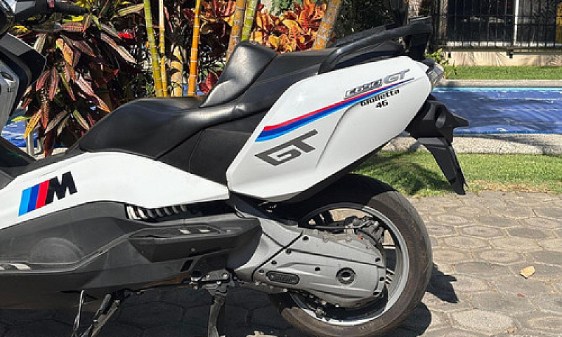 Motoneta (Scooter) B...
