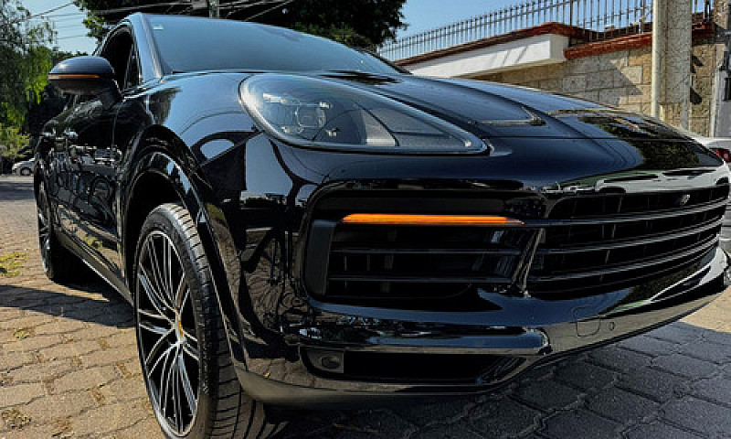 Porsche Cayenne Coup...