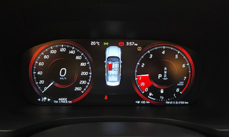 Volvo S60 2.0 T5 Mom...