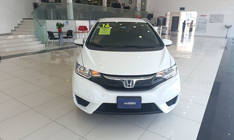 Honda Fit 2016...