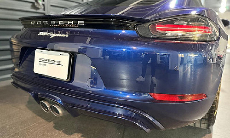 Porsche Cayman 2024...