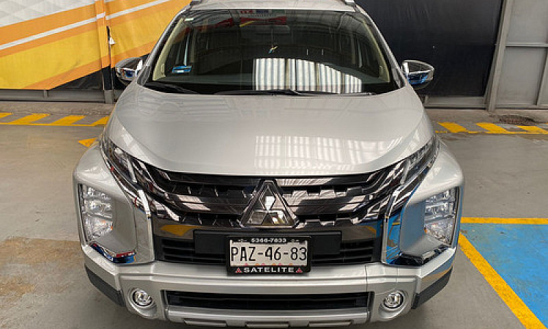 Mitsubishi Outlander...