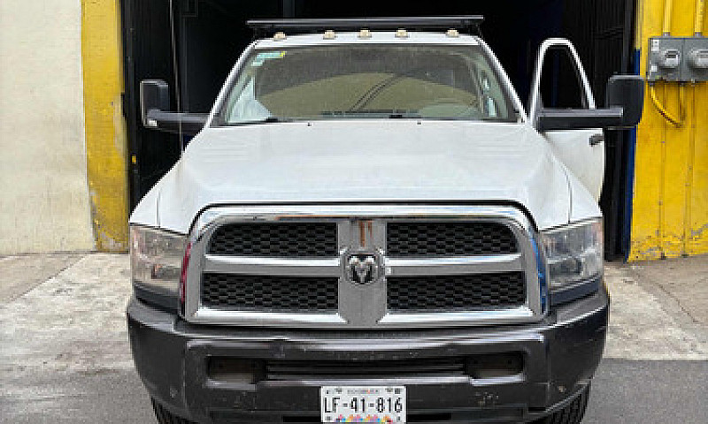Ram 4000 Chasis Cabi...