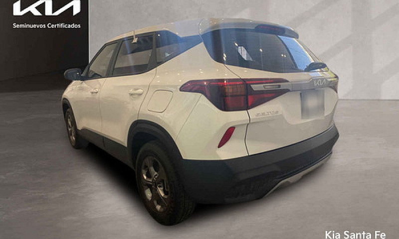 Kia Seltos 2023...
