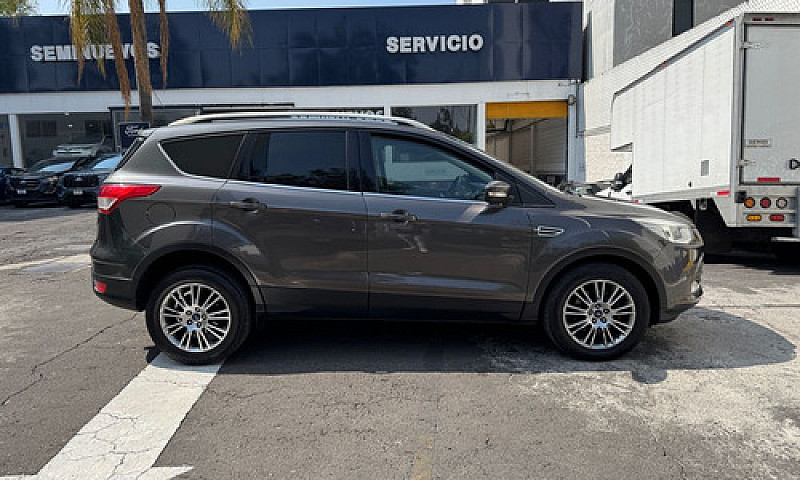Ford Escape 2015...