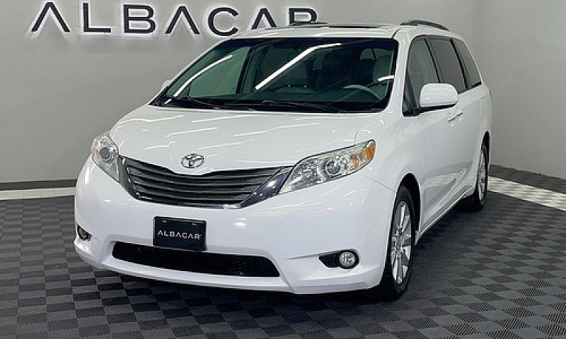 Toyota Sienna 2012...