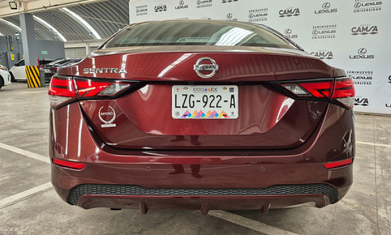 Nissan Sentra 2023...