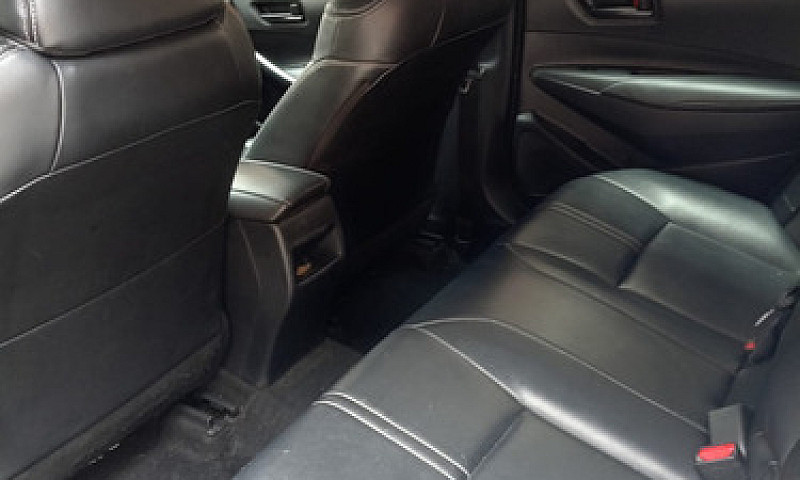 Toyota Corolla 1.8 H...
