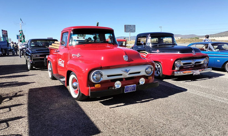 Ford F100 1956...
