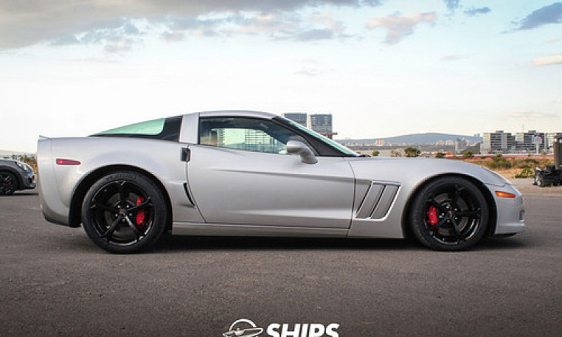 Chevrolet Corvette 2...