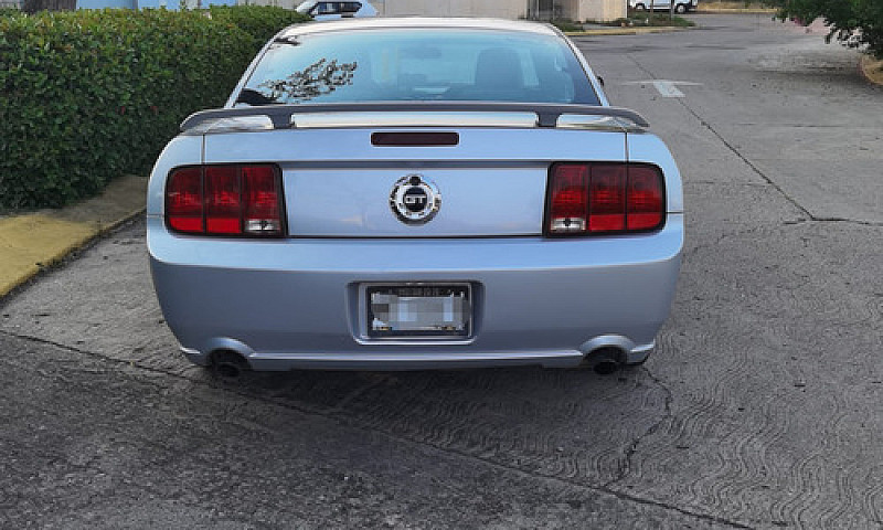 Ford Mustang 4.6 Gt ...