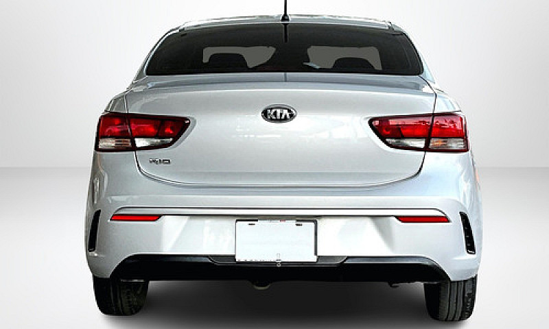 Kia Rio 2021...