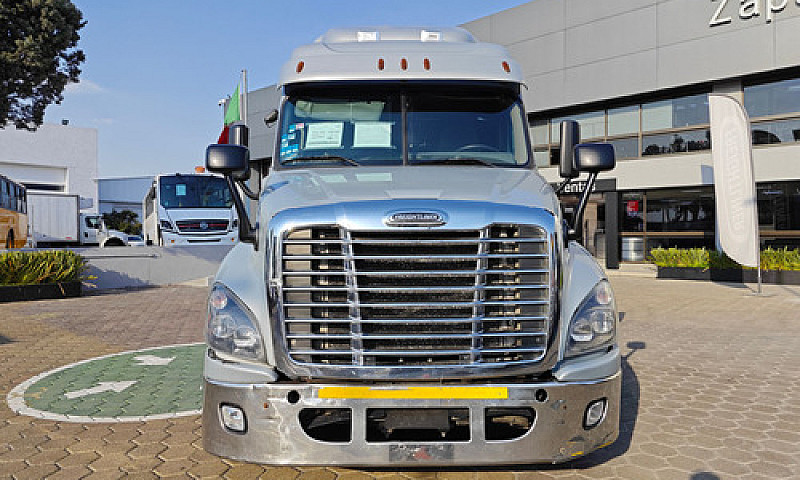 Freightliner Cascadi...