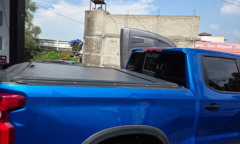 Chevrolet Cheyenne 6...
