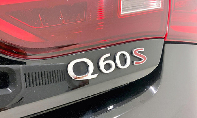 Infiniti Q60 2018...