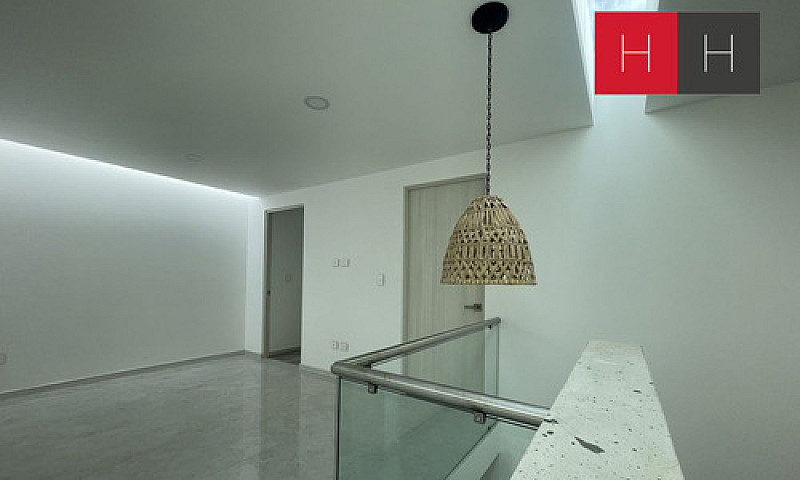 Casa En Venta En Zer...