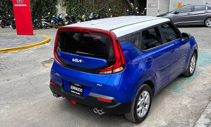 Kia Soul 2022 5P Lx,...