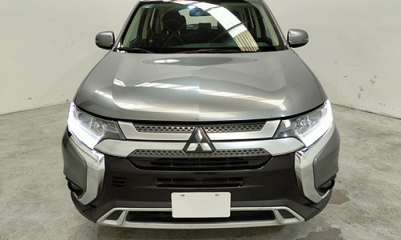 Mitsubishi Outlander...