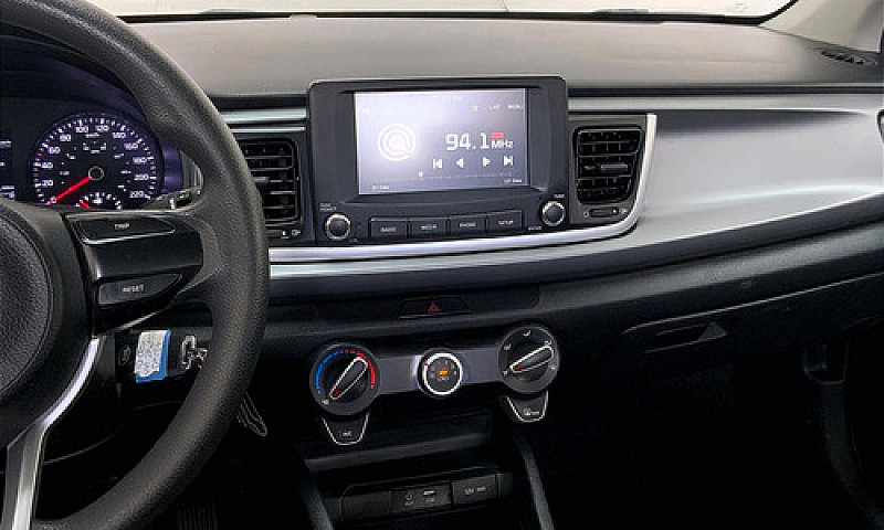 Kia Rio 2020...