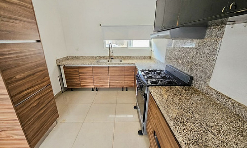 Casa · Residencial A...