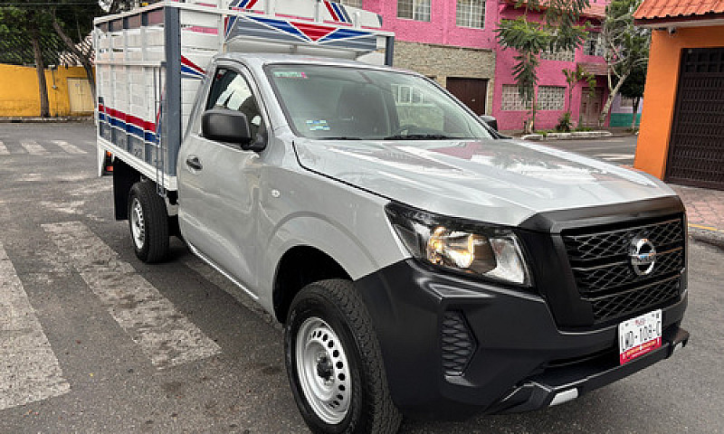 Nissan Np300 2.5 Cha...