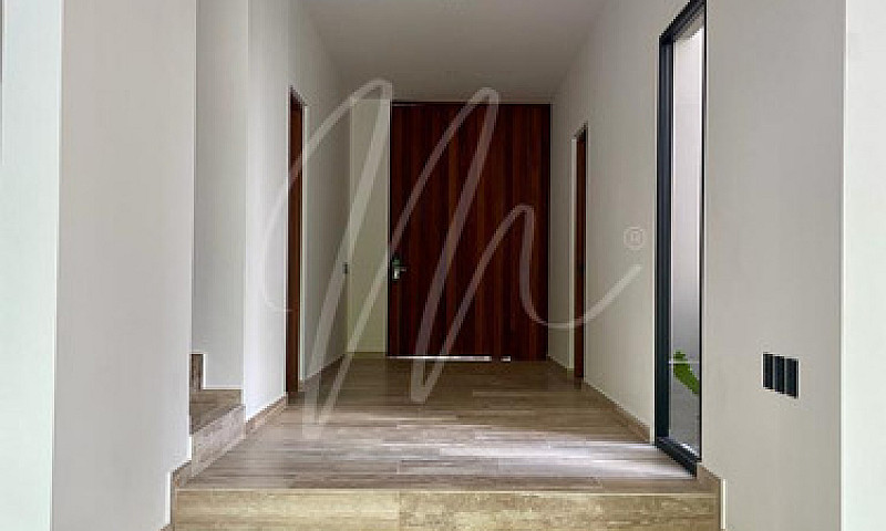 Casa En Venta En Lag...