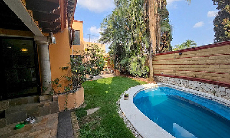 Casa En  Exclusivo F...