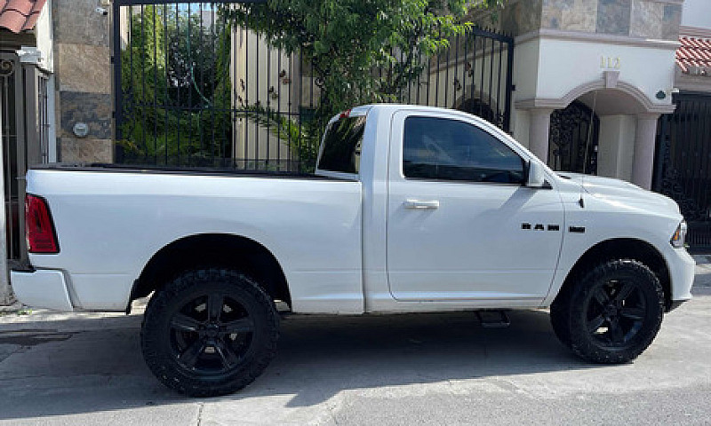 Ram 2012 4X4...