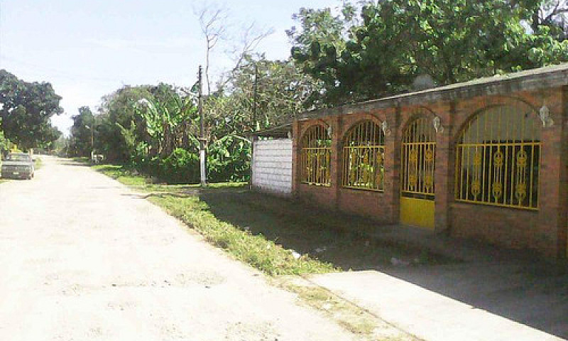 Venta Casa Con Terre...