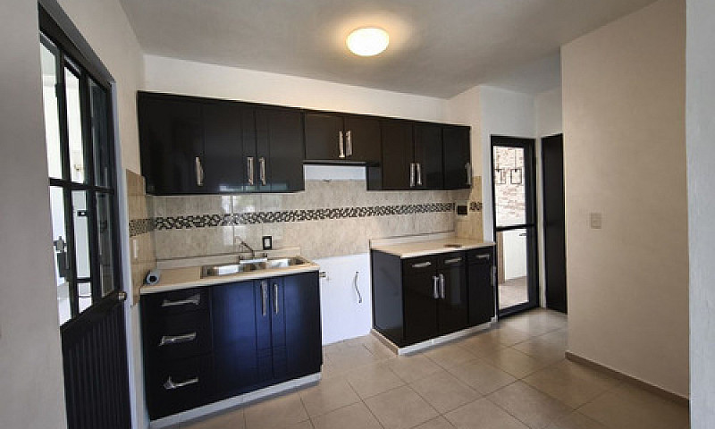 Venta De Casa De 3 R...