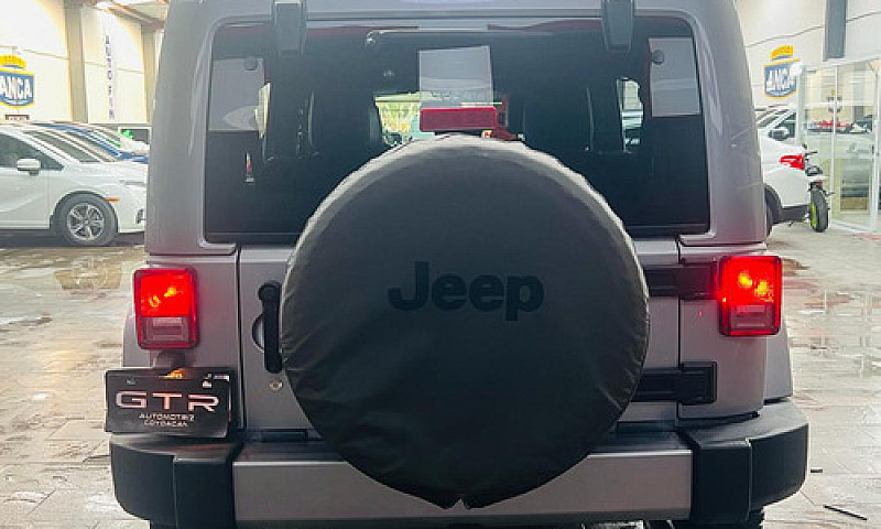 Jeep Wrangler 3.7 Sa...