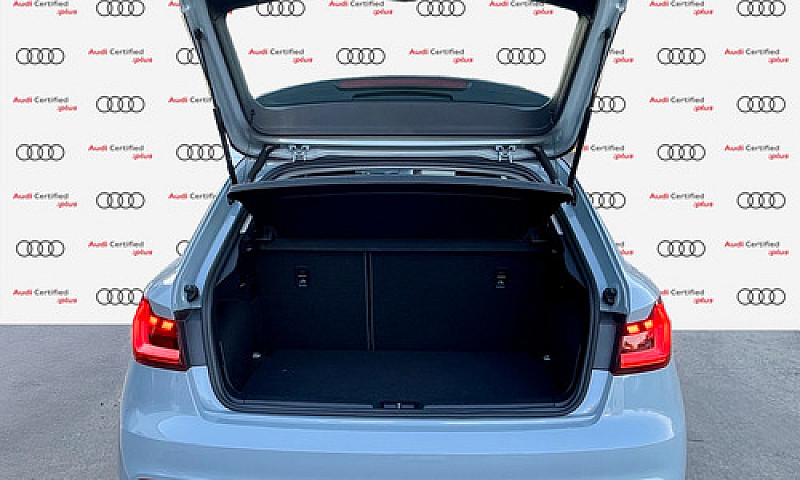 Audi A1 2024...