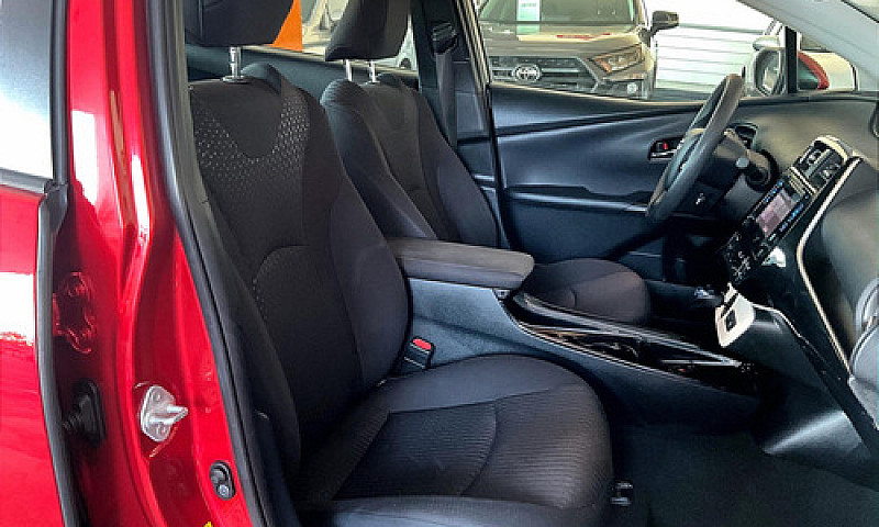 Toyota Prius 2017...