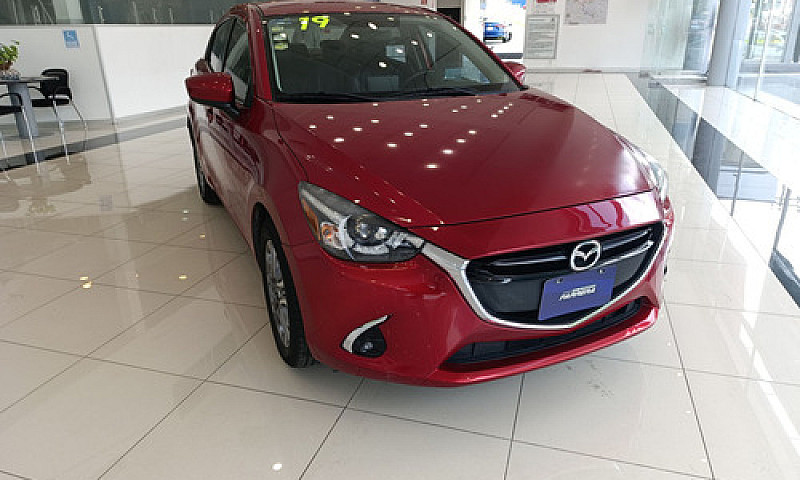 Mazda Mazda 2 2019...